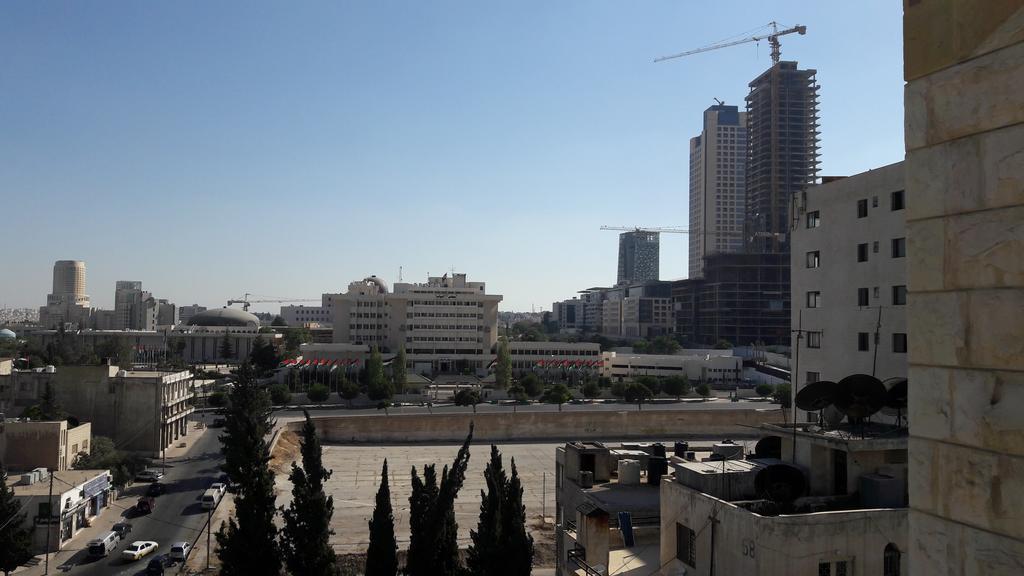 Arabian Suites Аман Екстериор снимка