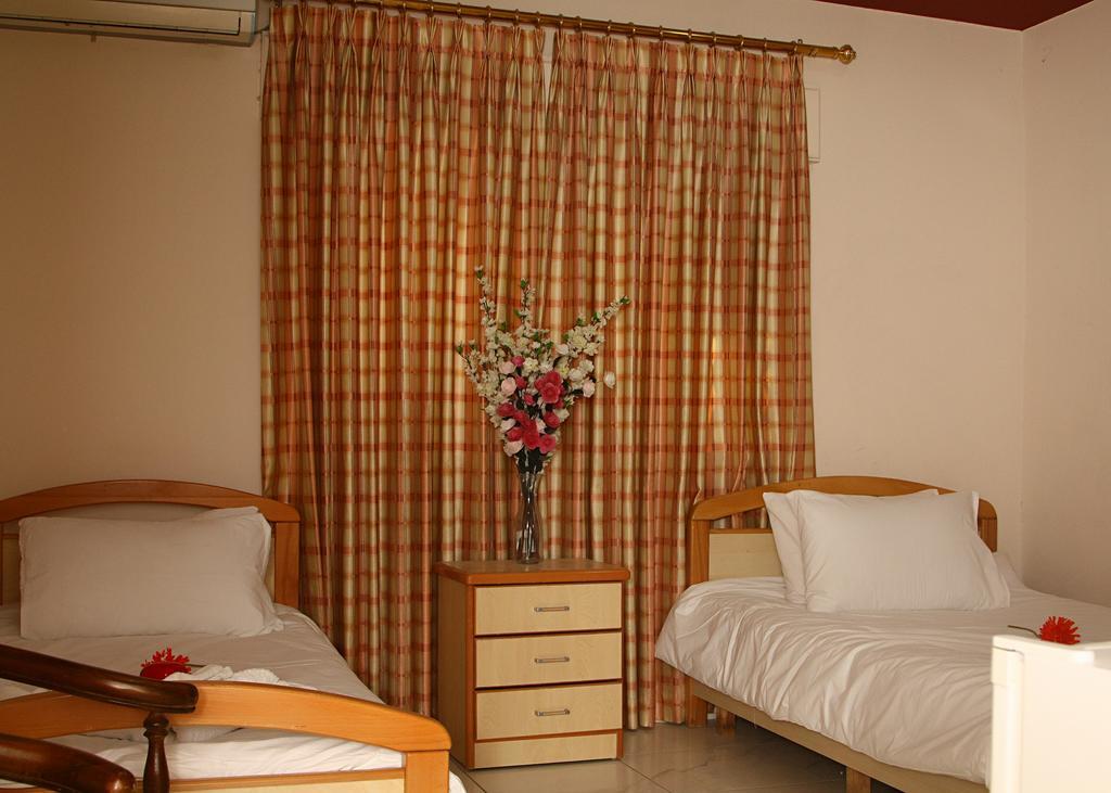 Arabian Suites Аман Екстериор снимка