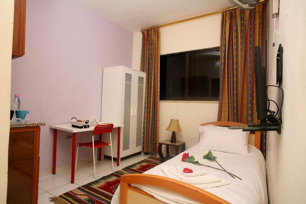 Arabian Suites Аман Екстериор снимка