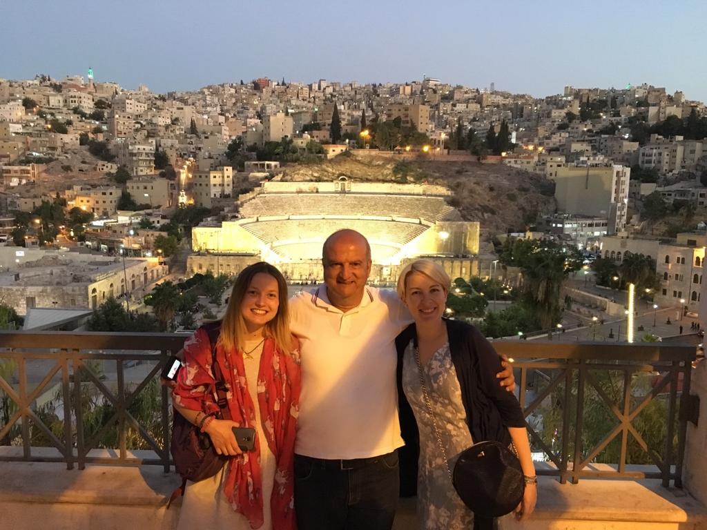 Arabian Suites Аман Екстериор снимка
