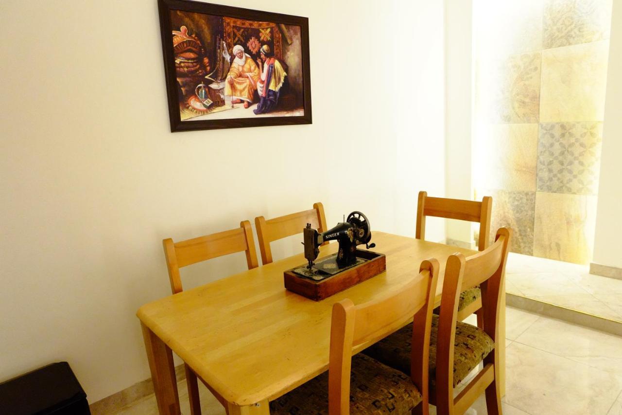 Arabian Suites Аман Екстериор снимка