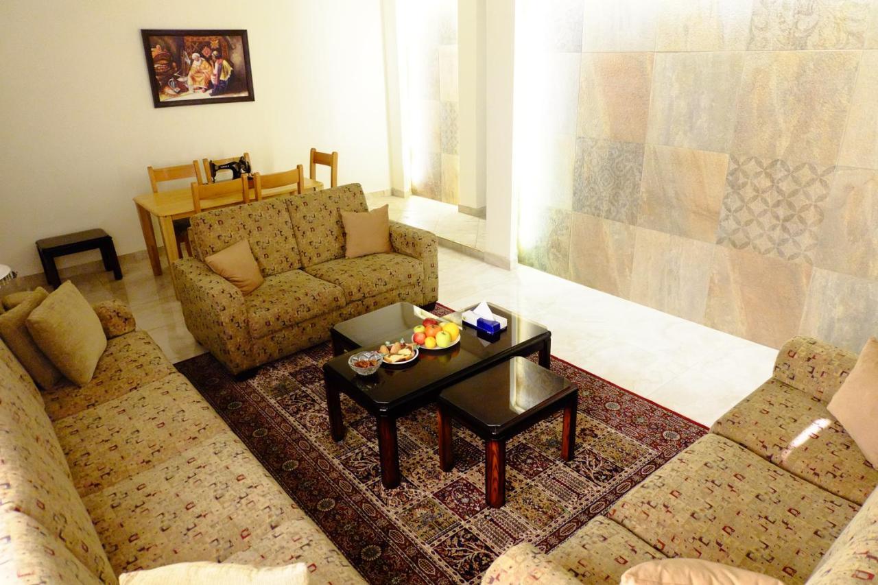 Arabian Suites Аман Екстериор снимка