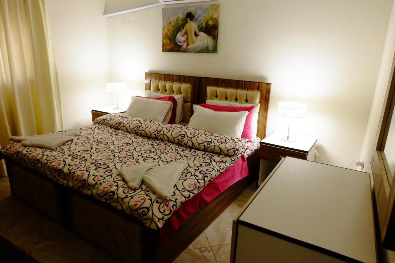 Arabian Suites Аман Екстериор снимка